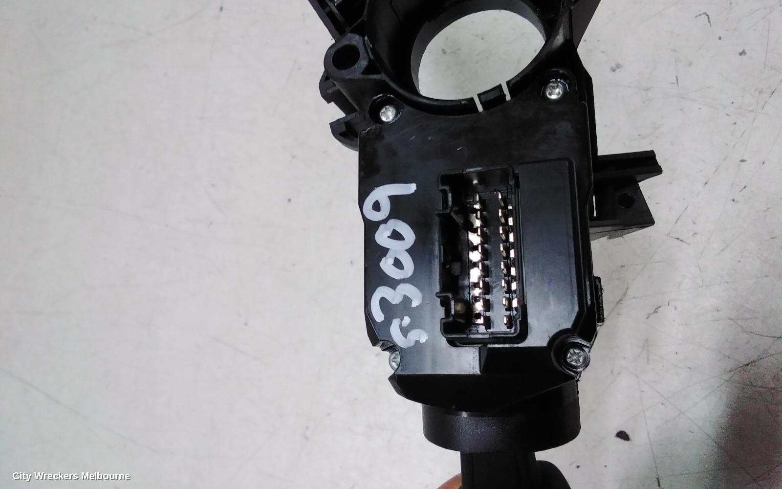 MAHINDRA XUV700 COMBINATION SWITCH, W601, 01/2023 ONWARDS