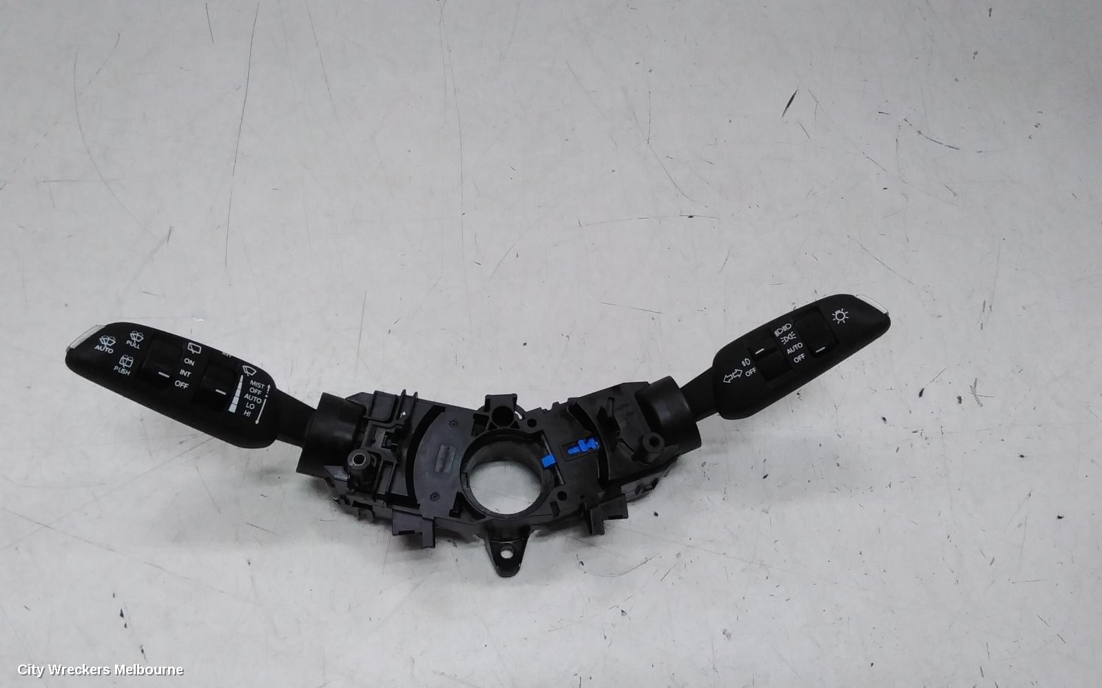 MAHINDRA XUV700 COMBINATION SWITCH, W601, 01/2023 ONWARDS