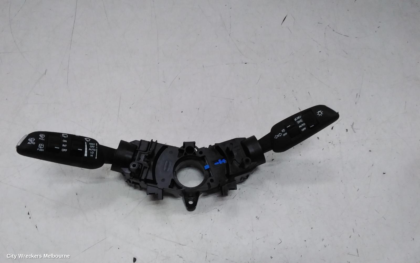 MAHINDRA XUV700 COMBINATION SWITCH, W601, 01/2023 ONWARDS