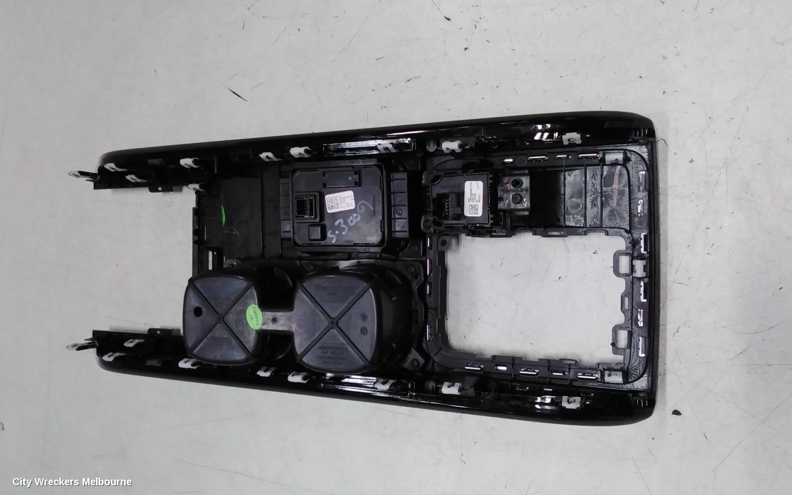 MAHINDRA XUV700 TRIM PANEL, W601, 01/2023 ONWARDS
