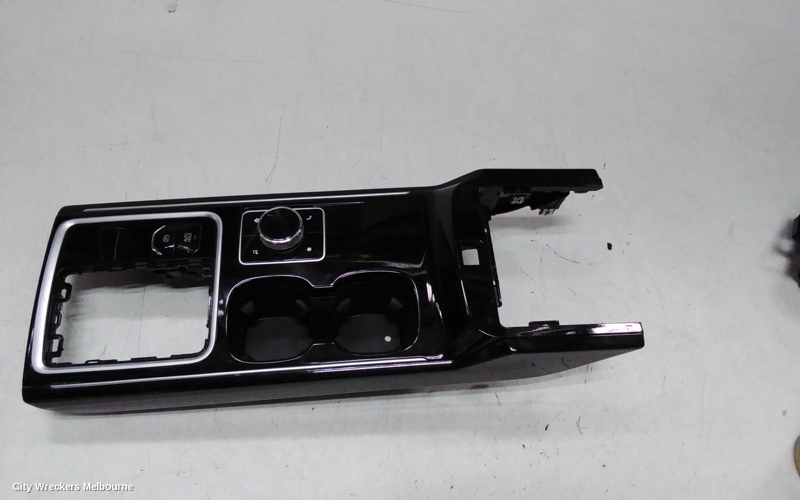 MAHINDRA XUV700 TRIM PANEL, W601, 01/2023 ONWARDS