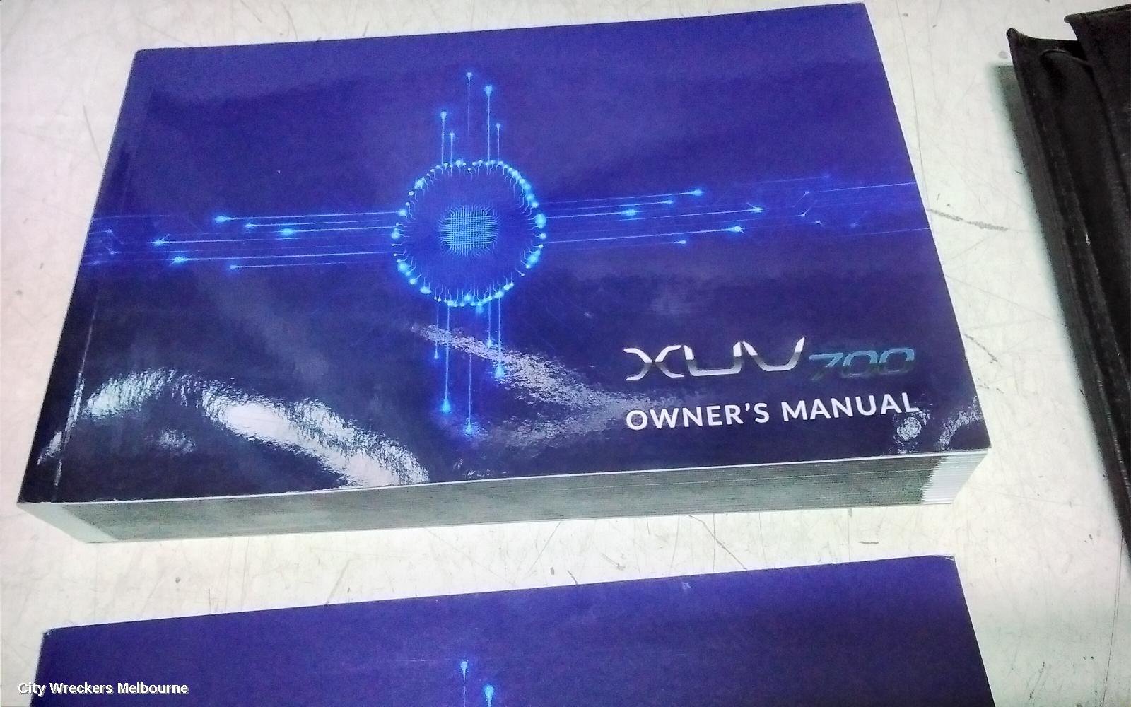 MAHINDRA XUV700 OWNERS HANDBOOK, W601, 01/2023 ONWARDS