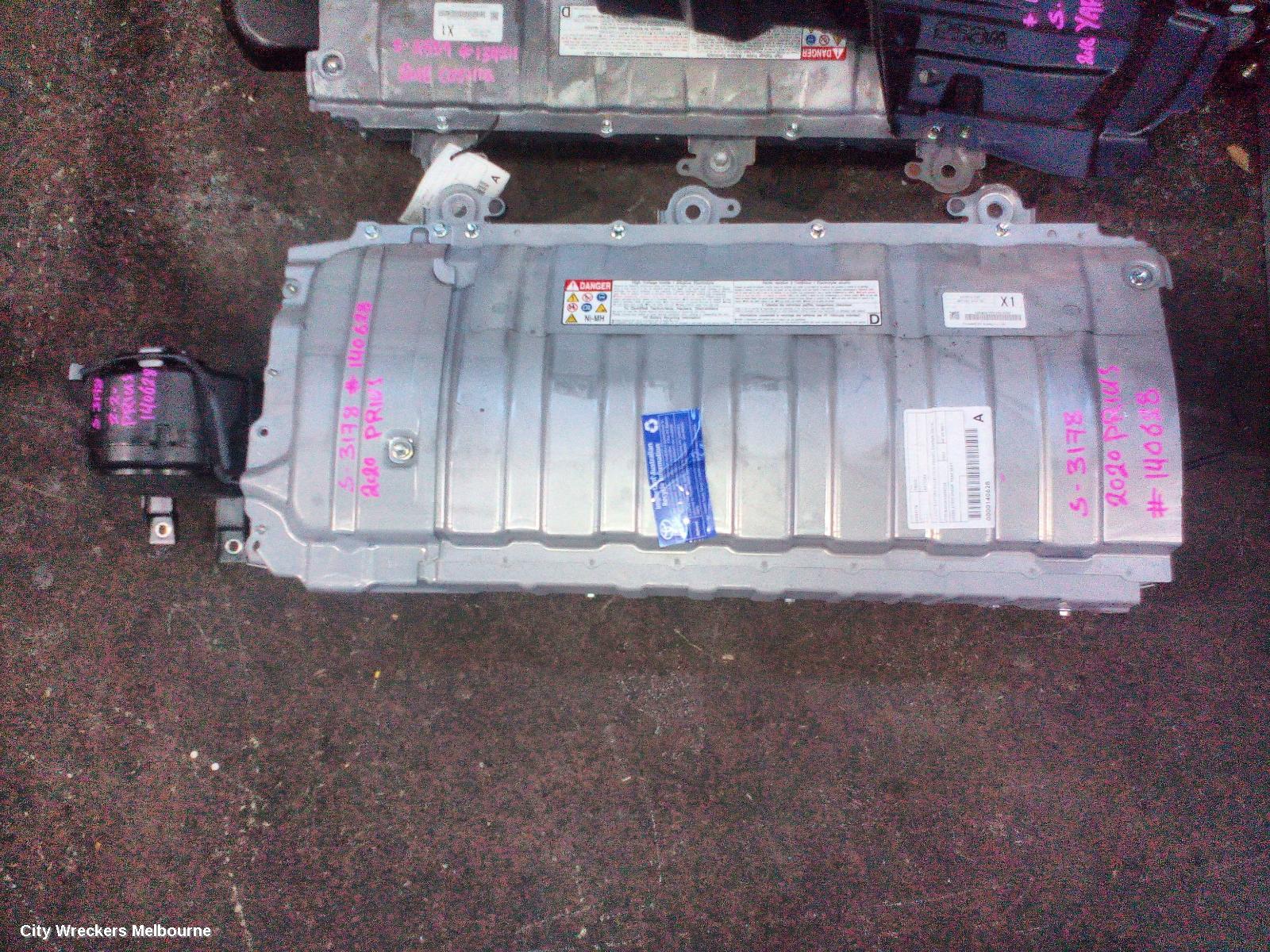 TOYOTA PRIUS BATTERY, 12 VOLT BATTERY (LOCATED IN FRONT), ZVW50R, 02/2016 - 12/2021