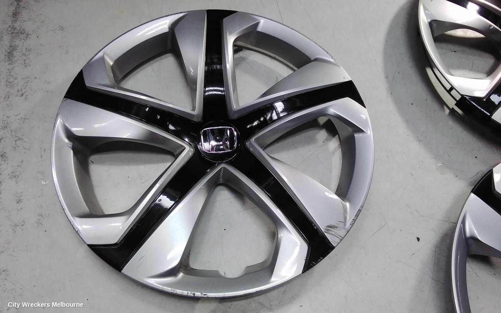 HONDA CIVIC WHEEL COVER/HUB CAP, 10TH GEN, 05/2016 - 08/2021