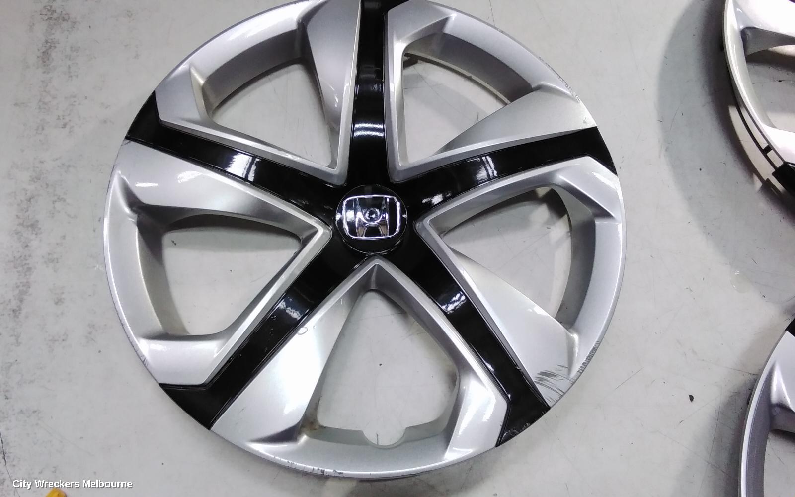 HONDA CIVIC WHEEL COVER/HUB CAP, 10TH GEN, 05/2016 - 08/2021