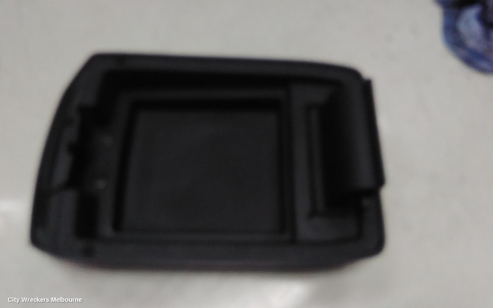 FORD RANGER CONSOLE, PX SERIES 2, AUTO T/M, NON 4WD SWITCH, BUCKET SEAT TYPE, 06/2015 - 06/2018