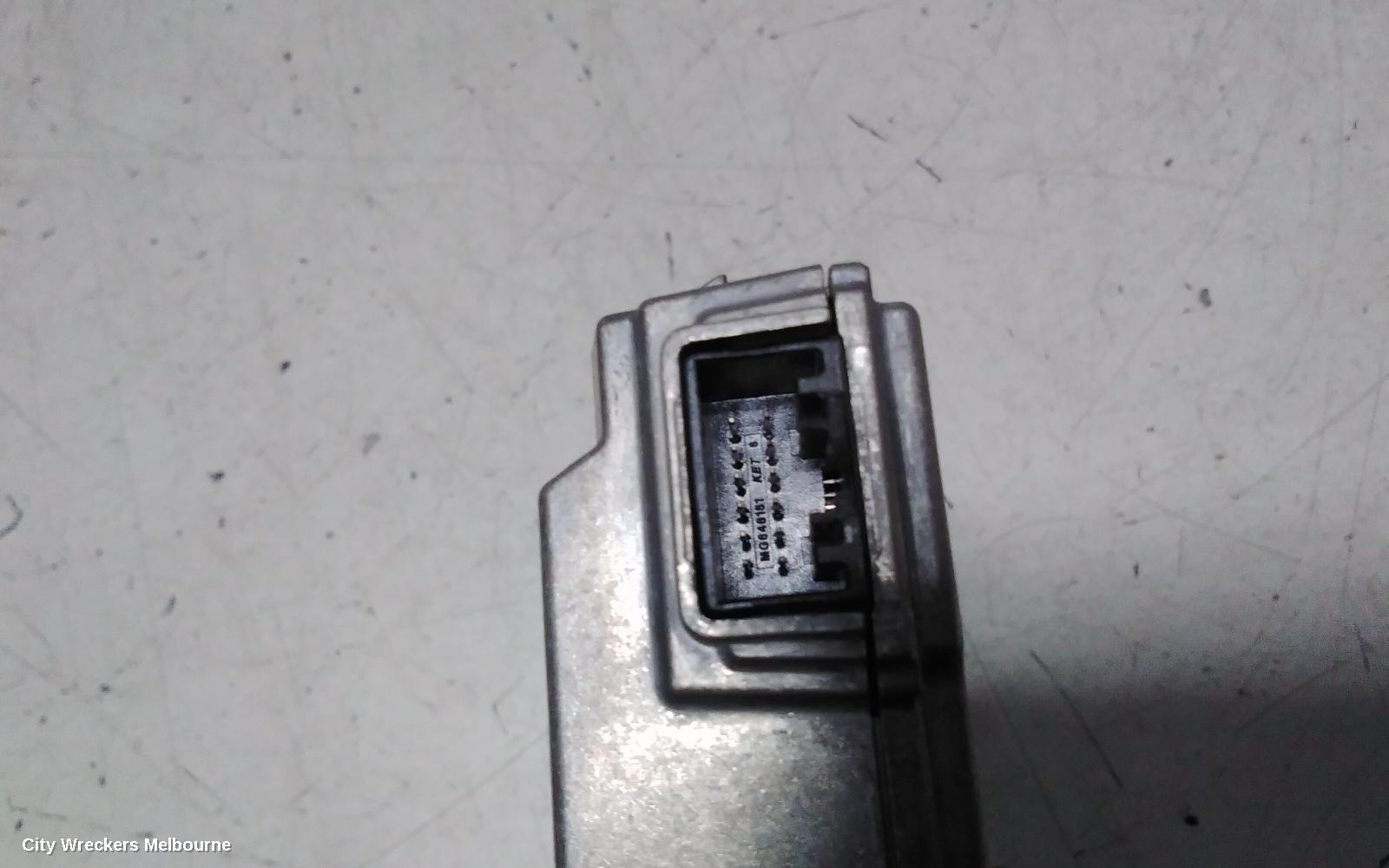 MAHINDRA XUV700 REVERSE CAMERA, W601, FRONT CAMERA (WINDSCREEN MOUNTED), 01/2023 ONWARDS