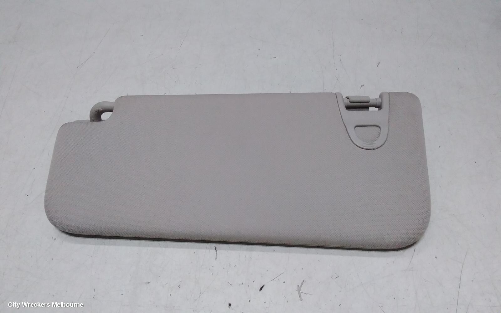 MAHINDRA XUV700 SUNVISOR, W601, 01/2023 ONWARDS