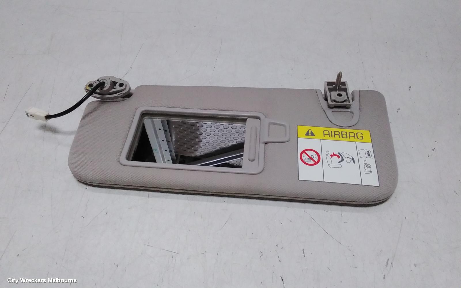 MAHINDRA XUV700 SUNVISOR, W601, 01/2023 ONWARDS