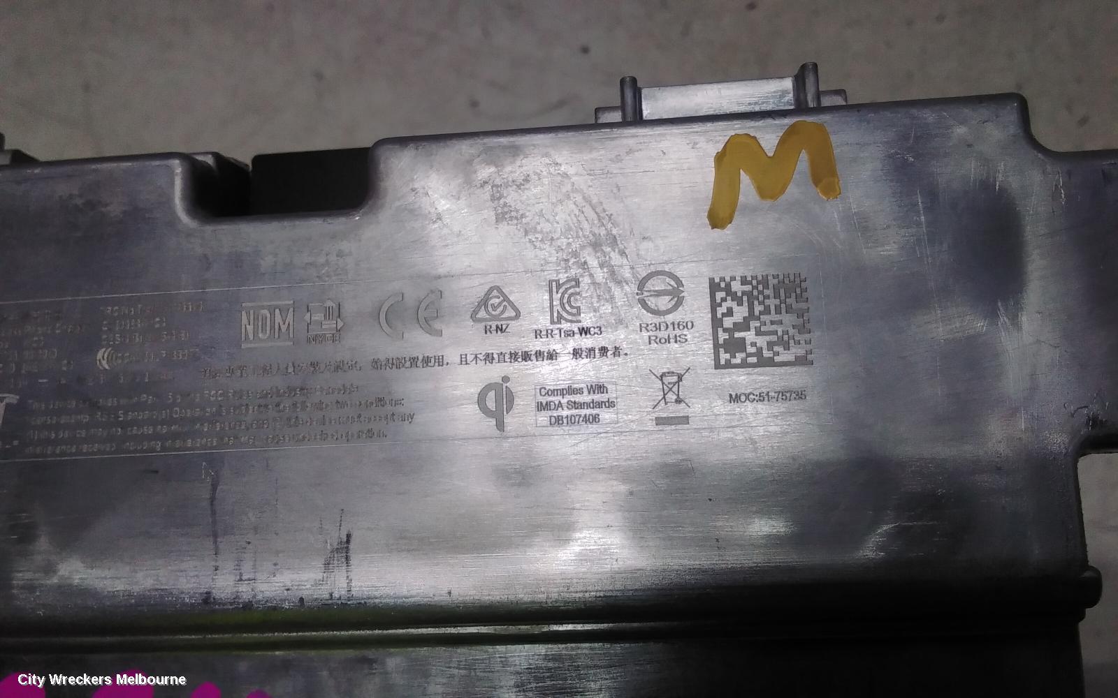 TESLA MODEL 3, 1ST GEN, 06/2019 ONWARDS, 1755100-00-D WIRELESS PHONE CHARGER CONTROL MODULE: 140814
