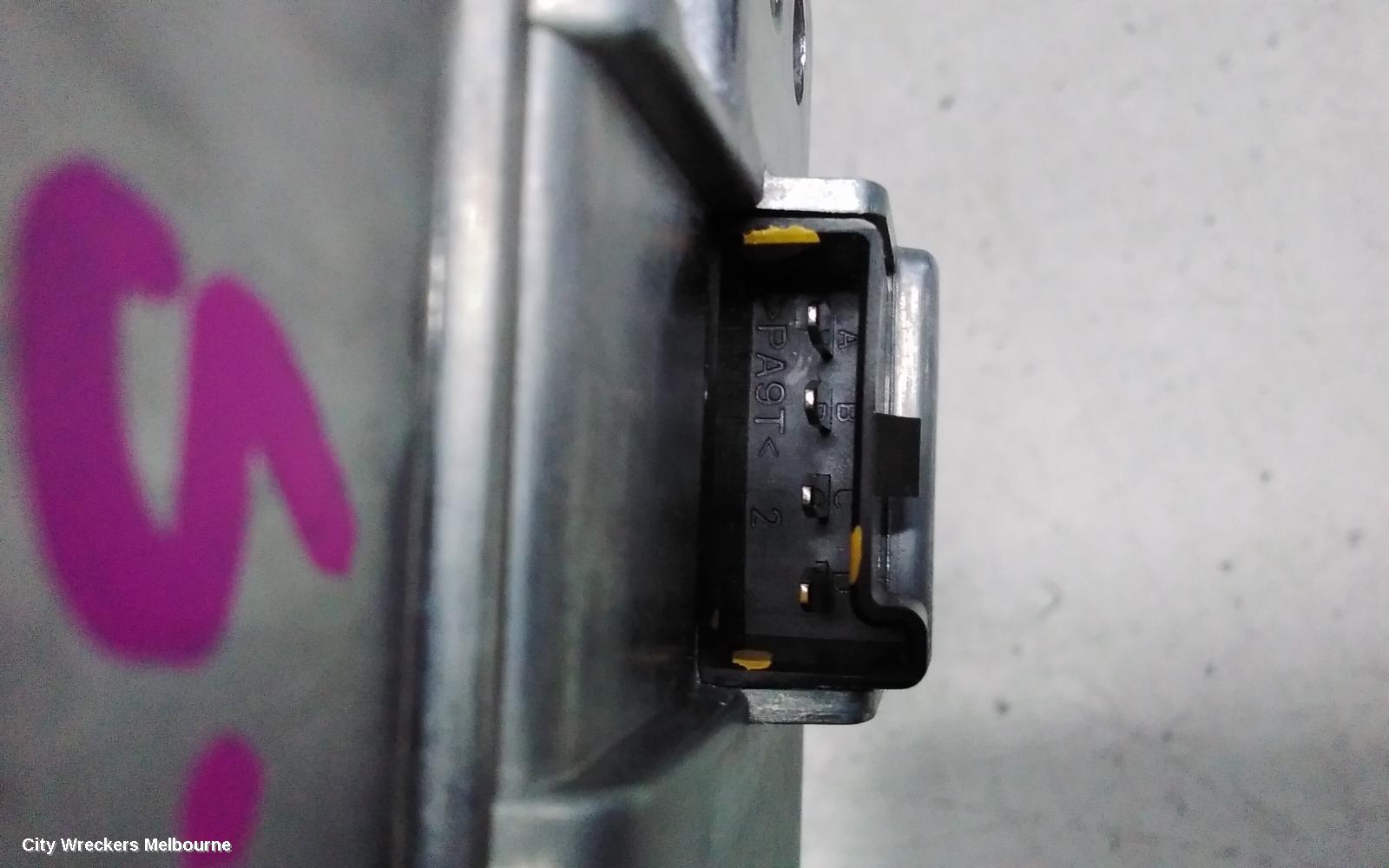 TESLA MODEL 3, 1ST GEN, 06/2019 ONWARDS, 1755100-00-D WIRELESS PHONE CHARGER CONTROL MODULE: 140814