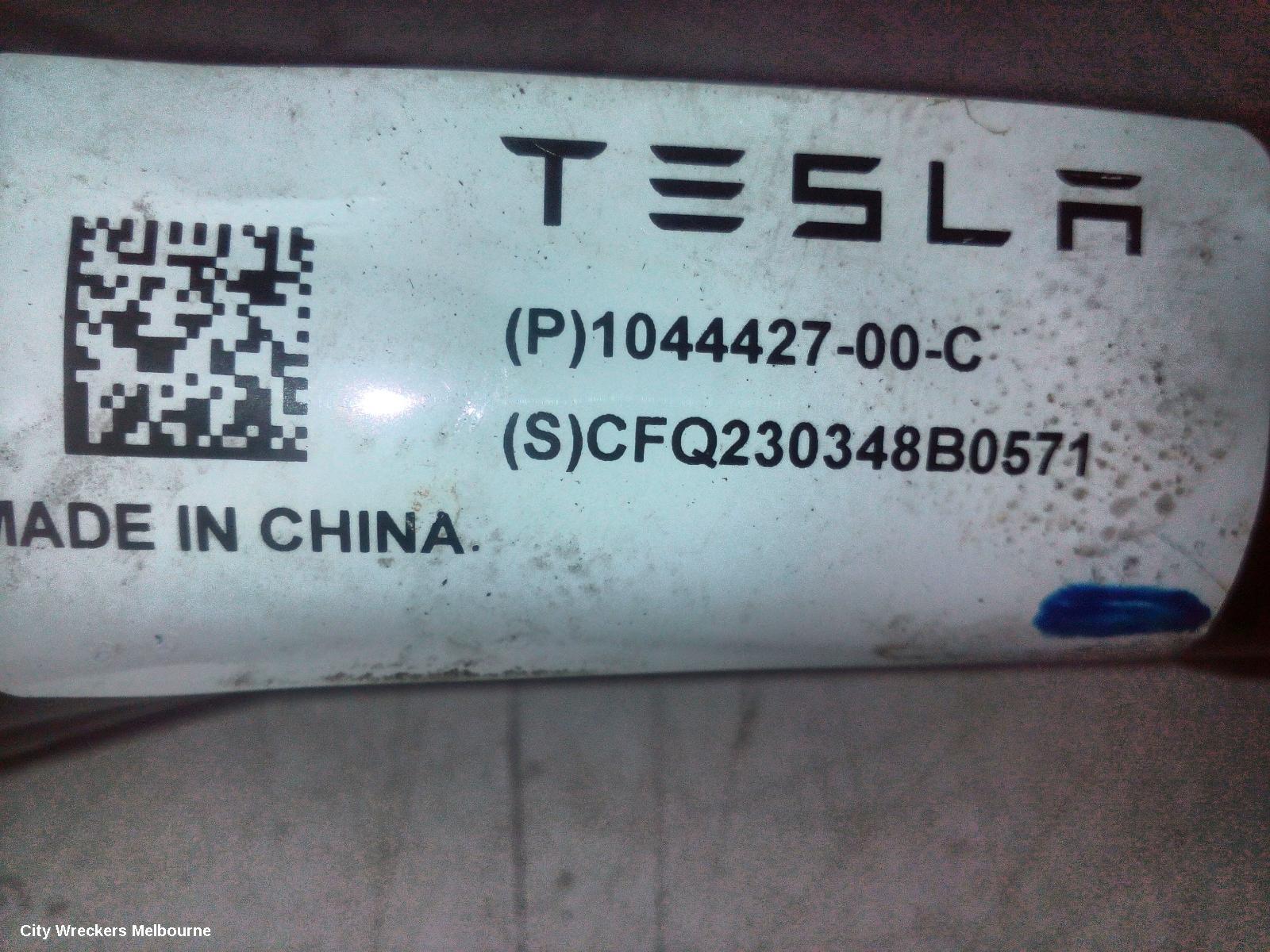 TESLA MODEL 3 LEFT REAR TRAILING ARM, 1ST GEN, 06/2019 ONWARDS