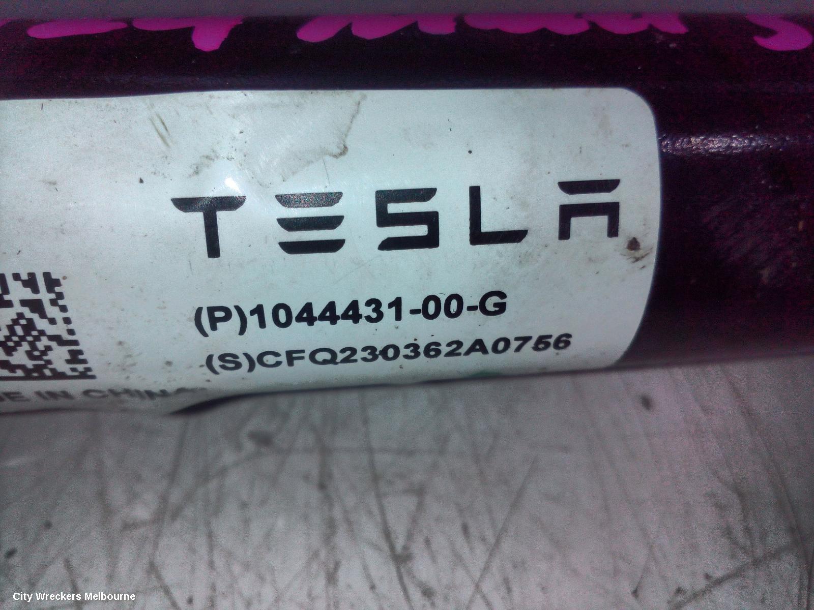 TESLA MODEL 3 RIGHT REAR TRAILING ARM, 1ST GEN, 06/2019 ONWARDS