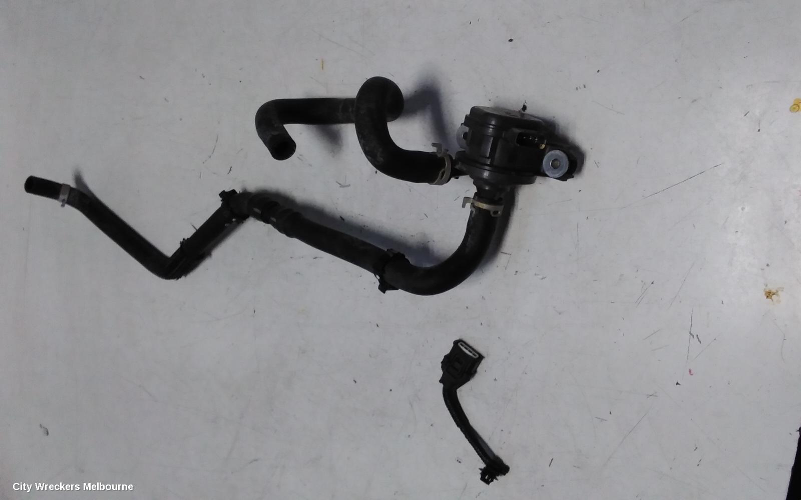 TOYOTA YARIS CROSS, XP210, 06/2020 ONWARDS, G9040-52030 WATER PUMP WITH HOSE: 143122