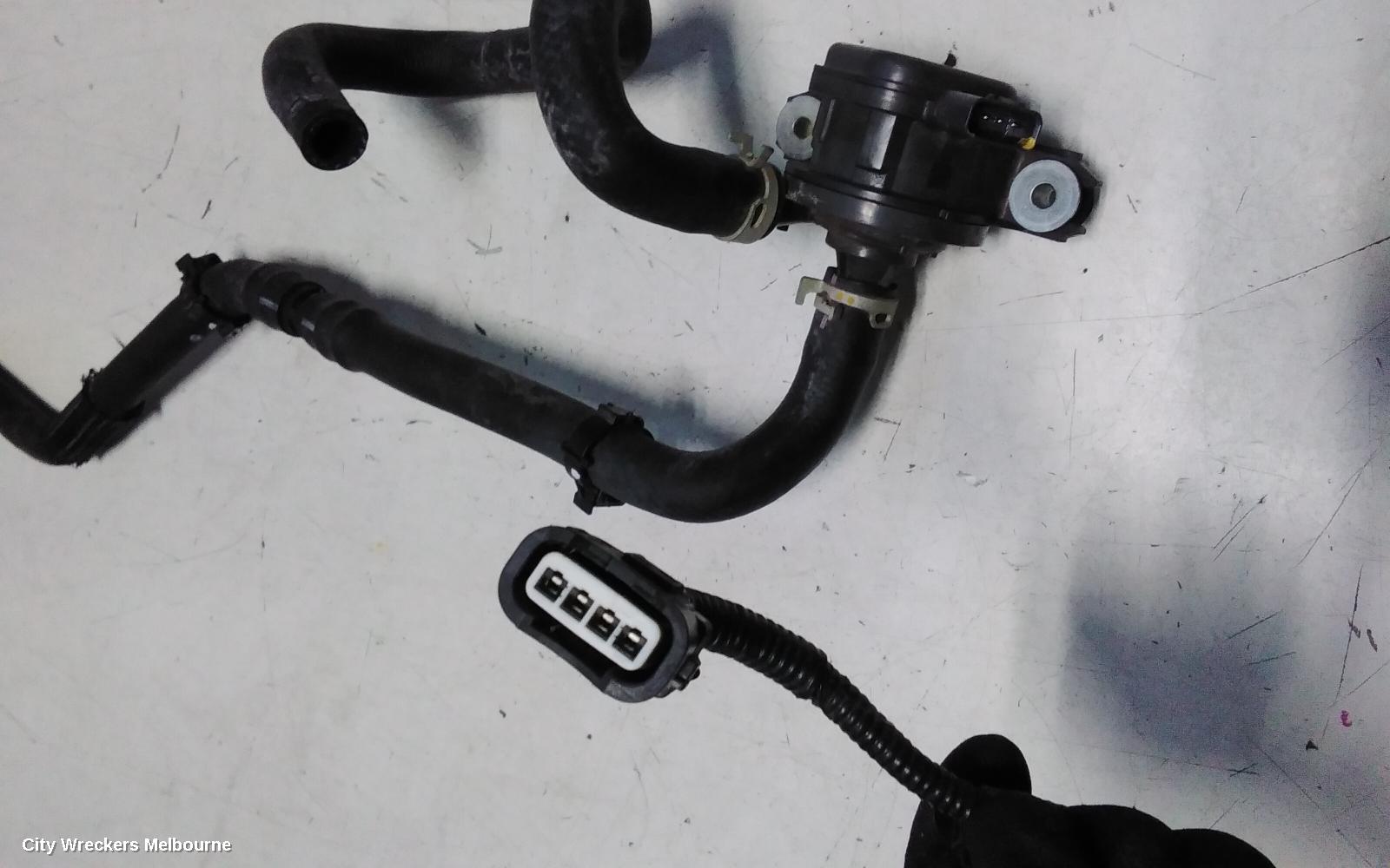 TOYOTA YARIS CROSS, XP210, 06/2020 ONWARDS, G9040-52030 WATER PUMP WITH HOSE: 143122