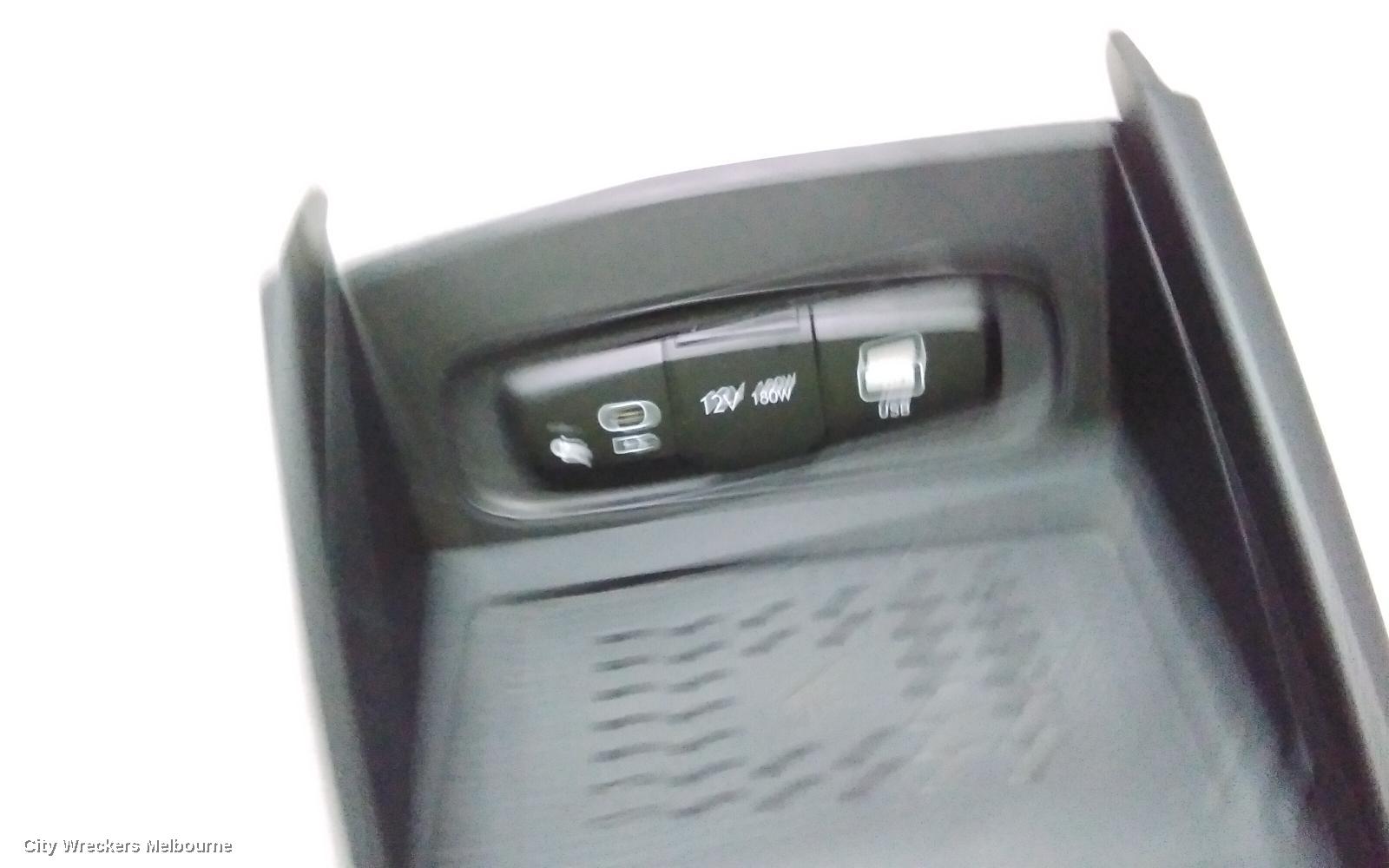 HYUNDAI VENUE TRIM PANEL, QX, 06/2019 ONWARDS