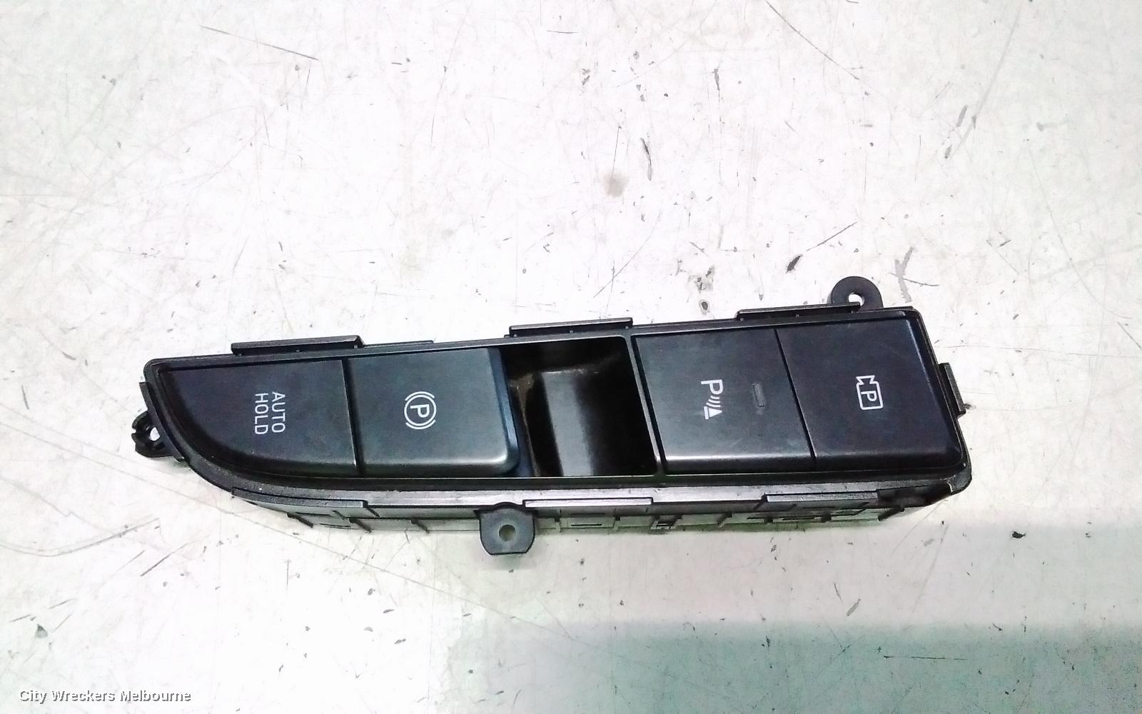 HYUNDAI I30 HANDBRAKE LEVER, CN7, SEDAN, 10/2020 ONWARDS