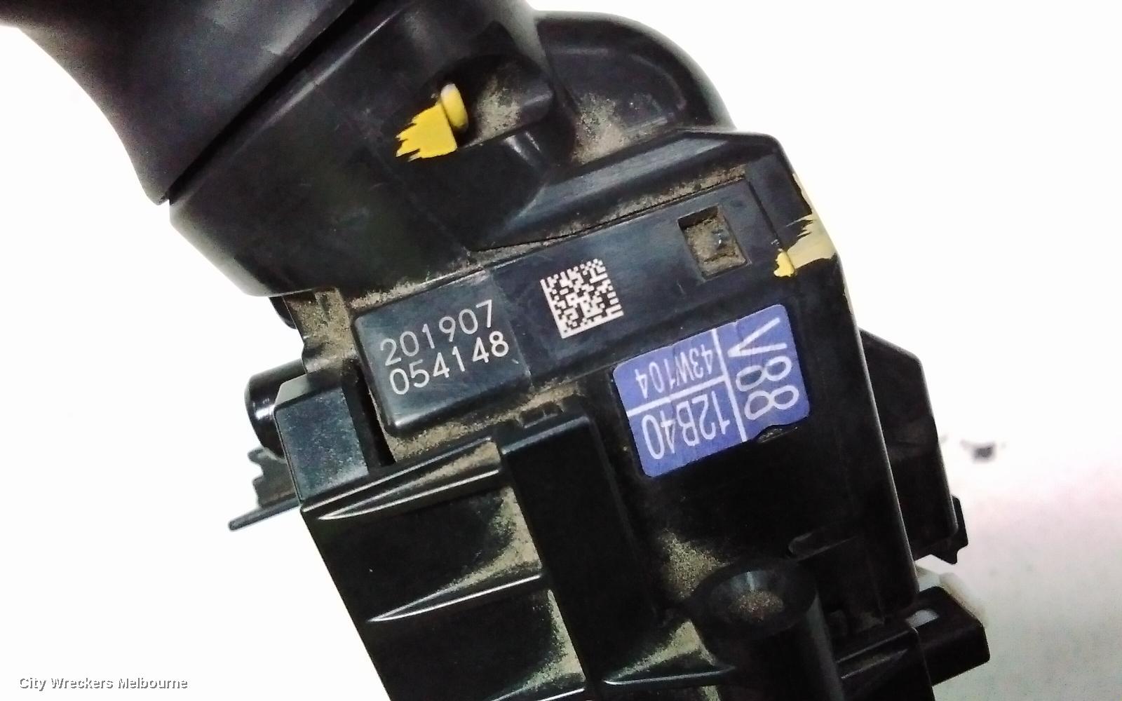 TOYOTA HIACE COMBINATION SWITCH, COMBINATION SWITCH ASSY, NON FOGLAMP TYPE, 300 SERIES, 02/2019 ONWARDS