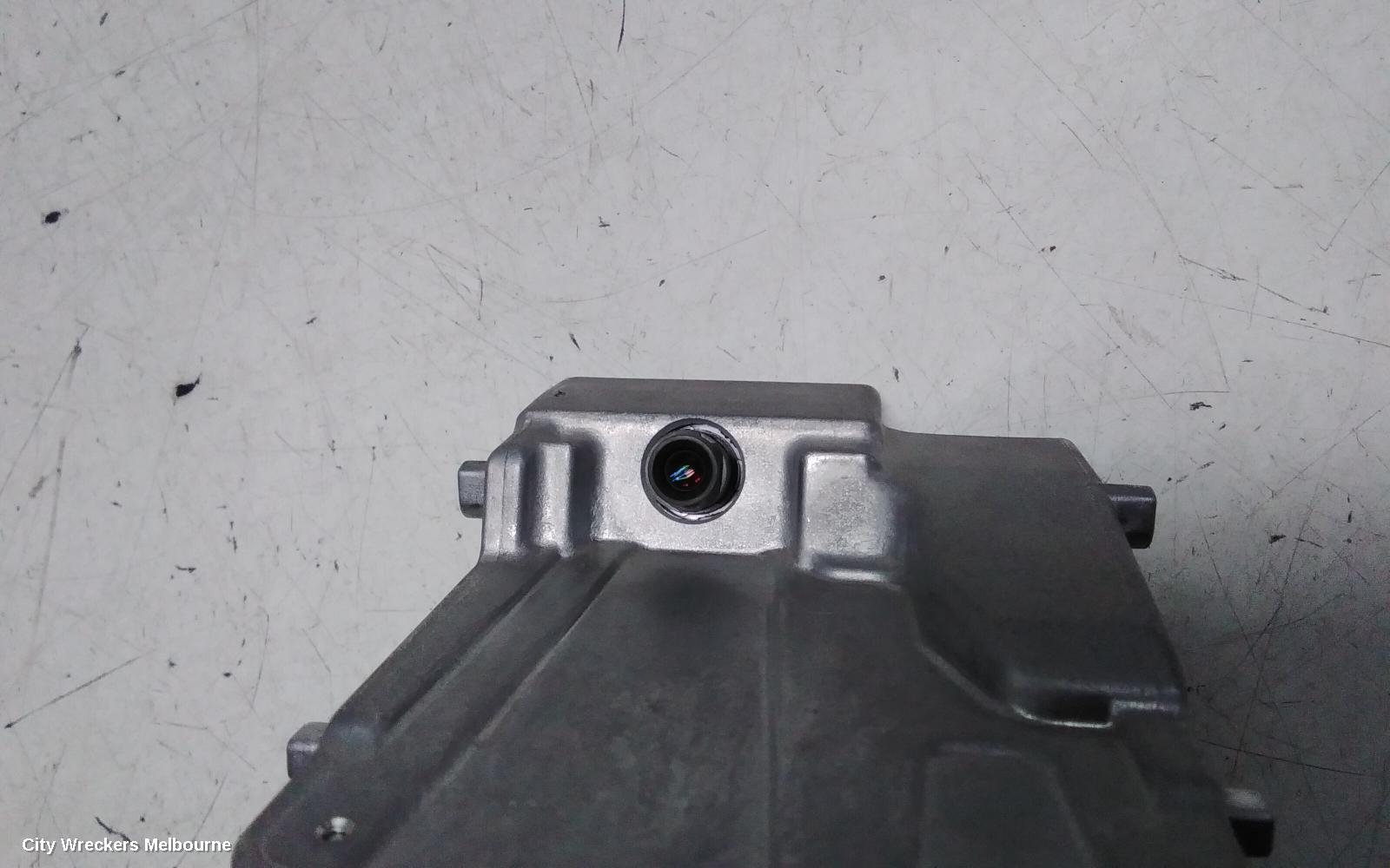 TOYOTA HIACE REVERSE CAMERA, FRONT CAMERA, 300 SERIES, 02/2019 ONWARDS