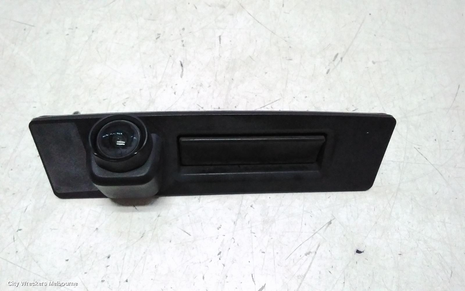 TESLA MODEL Y REVERSE CAMERA, 1ST GEN, REVERSE CAMERA (TAILGATE HANDLE MOUNTED), 03/2022 ONWARDS