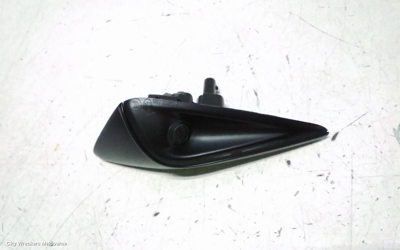 TESLA MODEL Y REVERSE CAMERA, 1ST GEN, SIDE CAMERA (RH GUARD), 03/2022 - 02/2025