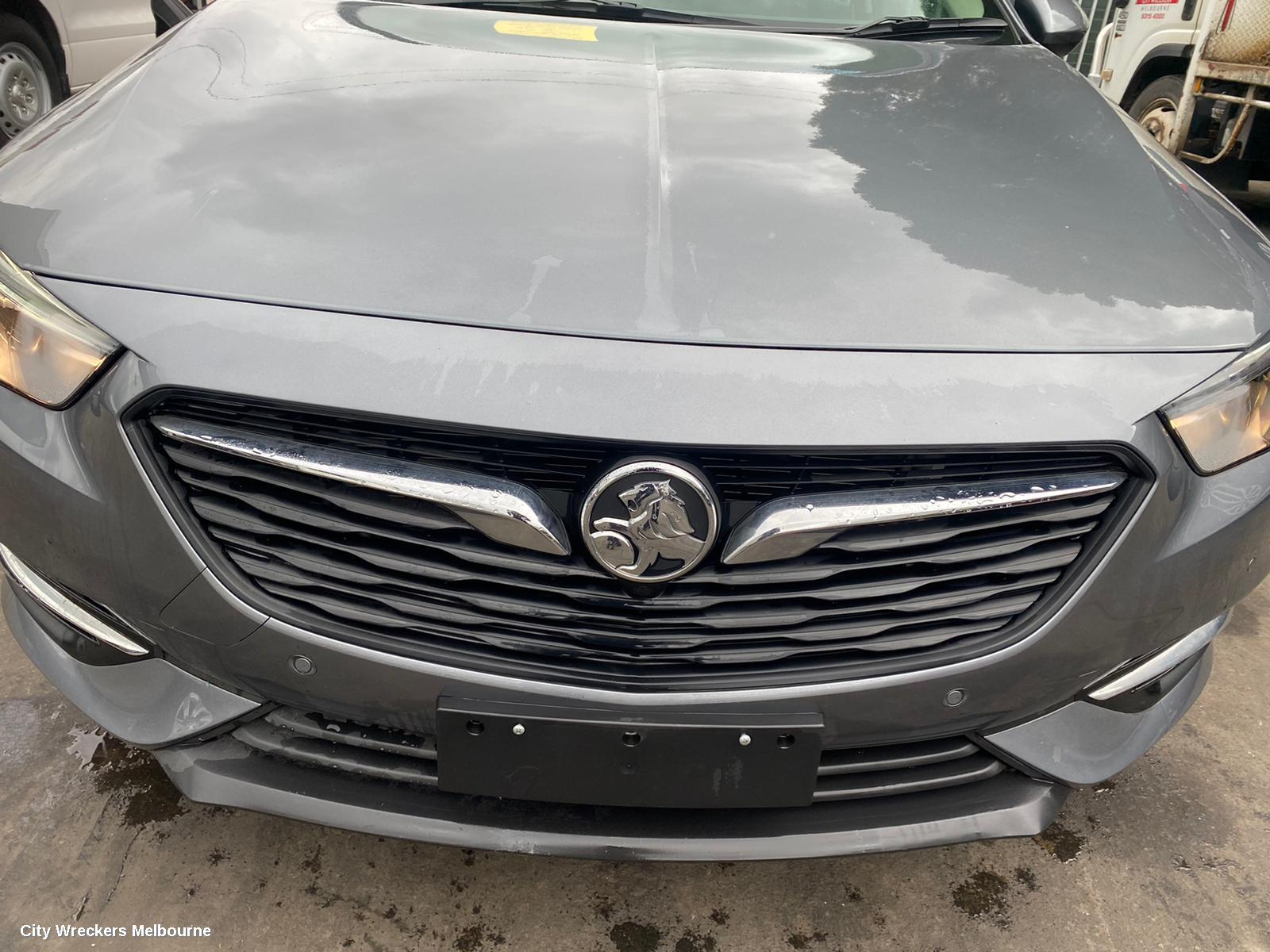 HOLDEN COMMODORE RIGHT HEADLAMP, ZB, HALOGEN TYPE, 10/2017 - 12/2020