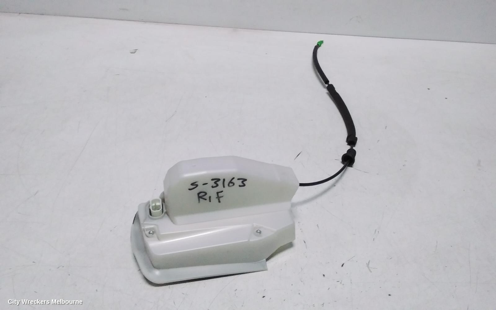 TESLA MODEL Y DOOR/BOOT/GATE LOCK, 1ST GEN, RIGHT FRONT DOOR LOCK, 03/2022 ONWARDS