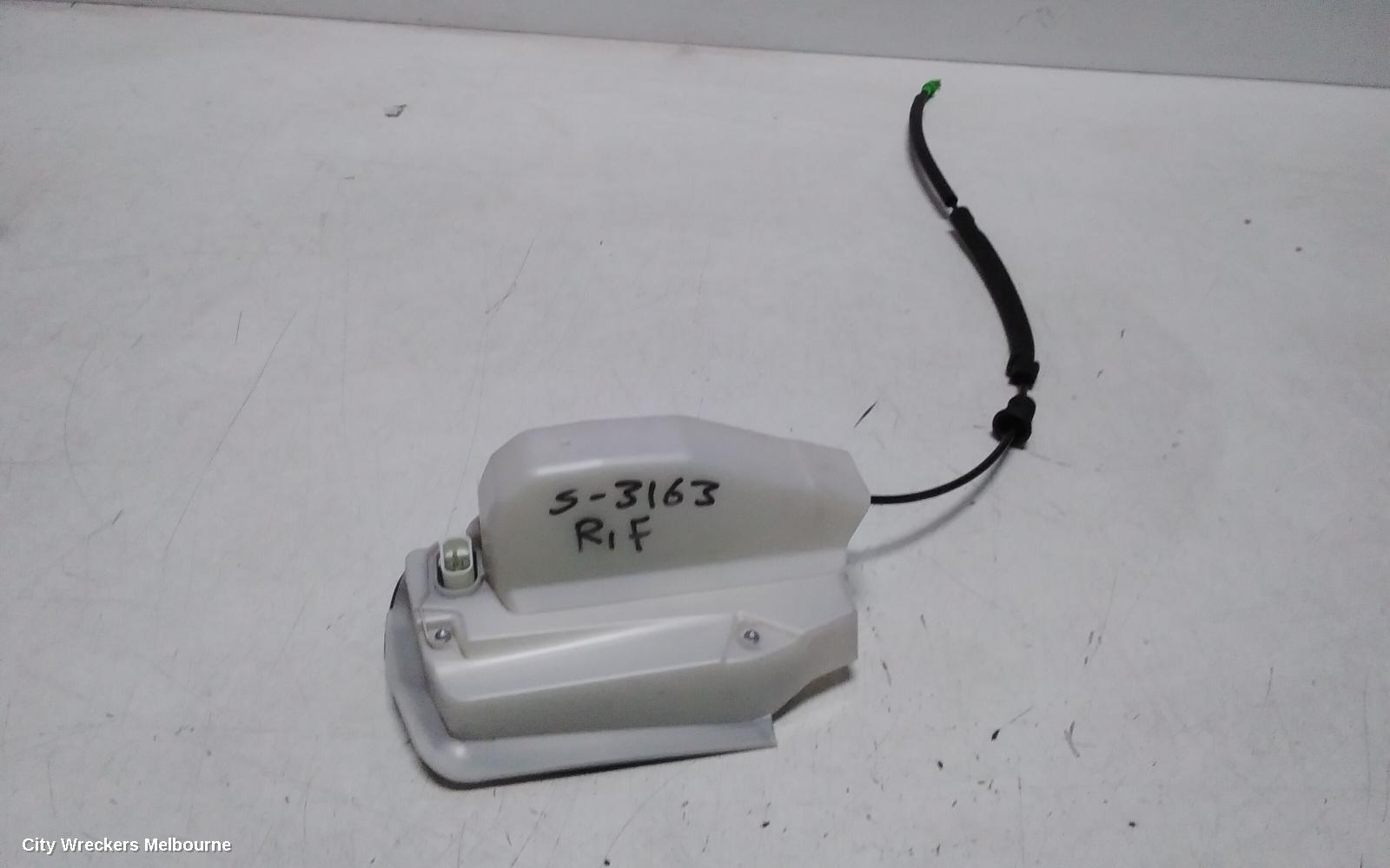TESLA MODEL Y DOOR/BOOT/GATE LOCK, 1ST GEN, RIGHT FRONT DOOR LOCK, 03/2022 ONWARDS