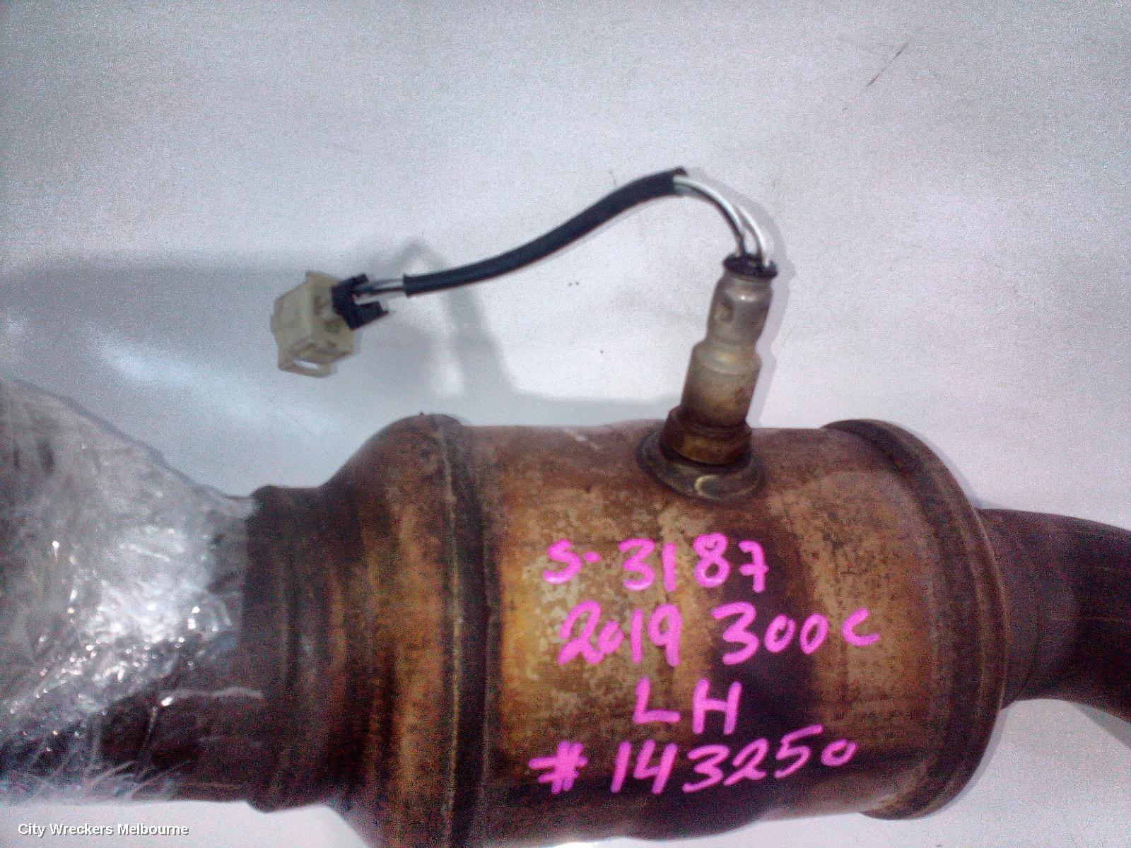 CHRYSLER 300C CATALYTIC CONVERTER, UNDERCAR CAT-TYPE, 6.4, PETROL, LH SIDE, LX, 01/2015 - 12/2021
