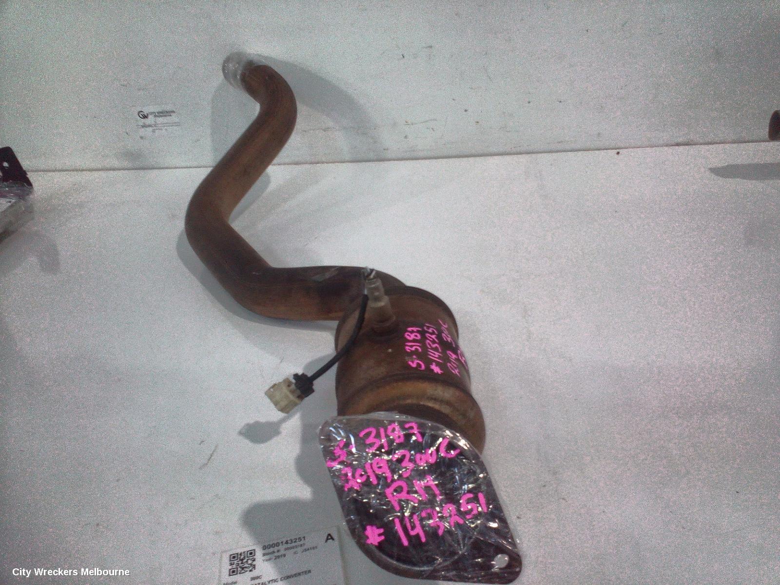 CHRYSLER 300C CATALYTIC CONVERTER, UNDERCAR CAT-TYPE, 6.4, PETROL, RH SIDE, LX, 01/2015 - 12/2021