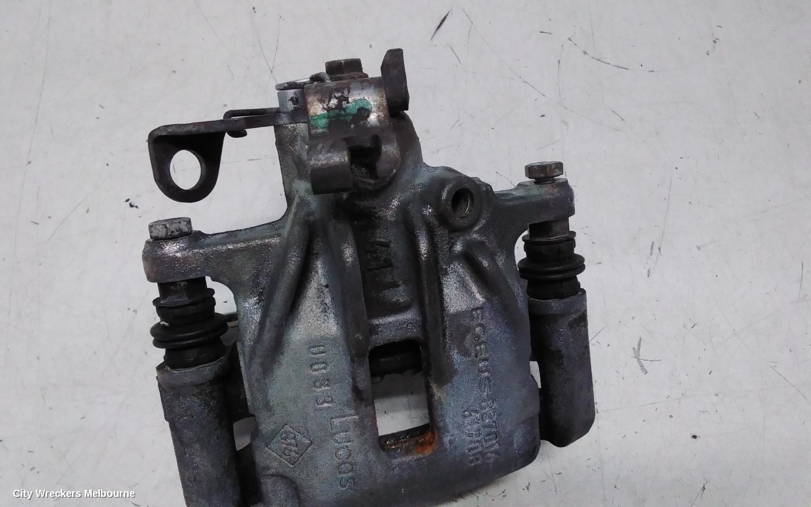 RENAULT TRAFIC CALIPER, RH REAR, X82, 01/2015 ONWARDS