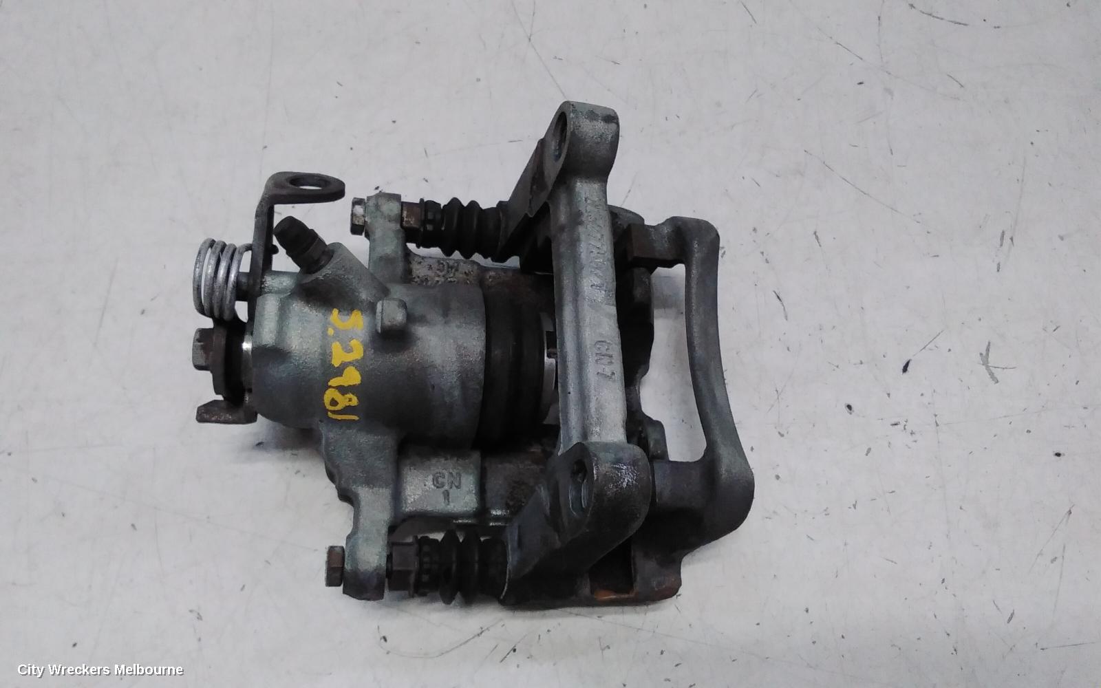 RENAULT TRAFIC CALIPER, RH REAR, X82, 01/2015 ONWARDS