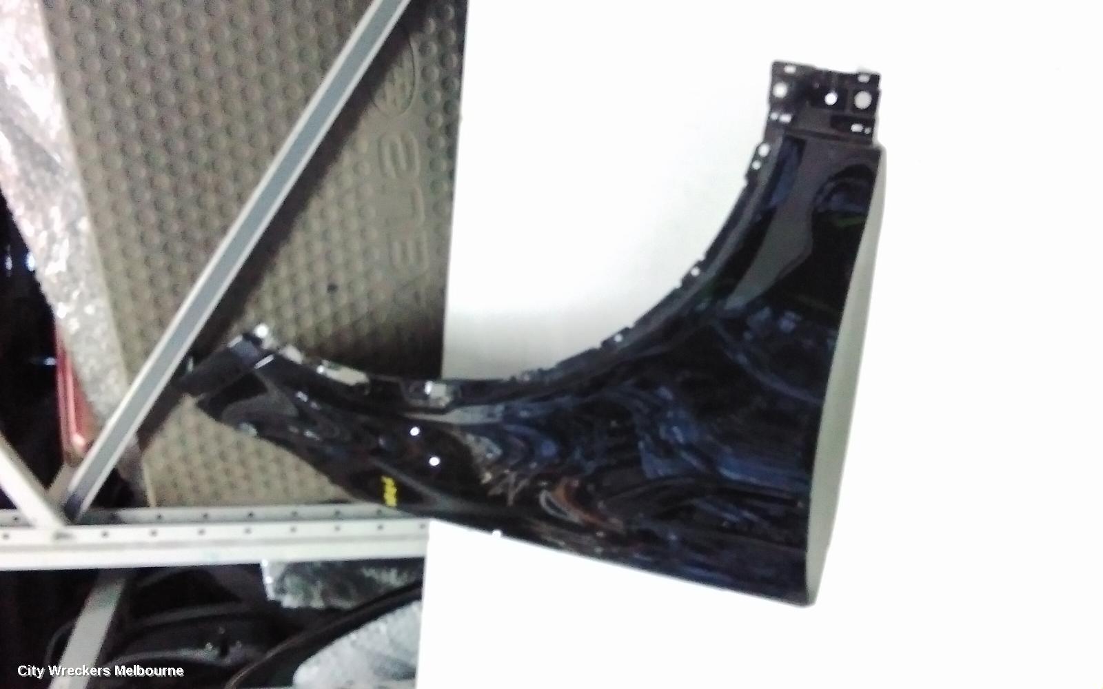 LAND ROVER DISCOVERY RIGHT GUARD, L462, 12/2016 ONWARDS