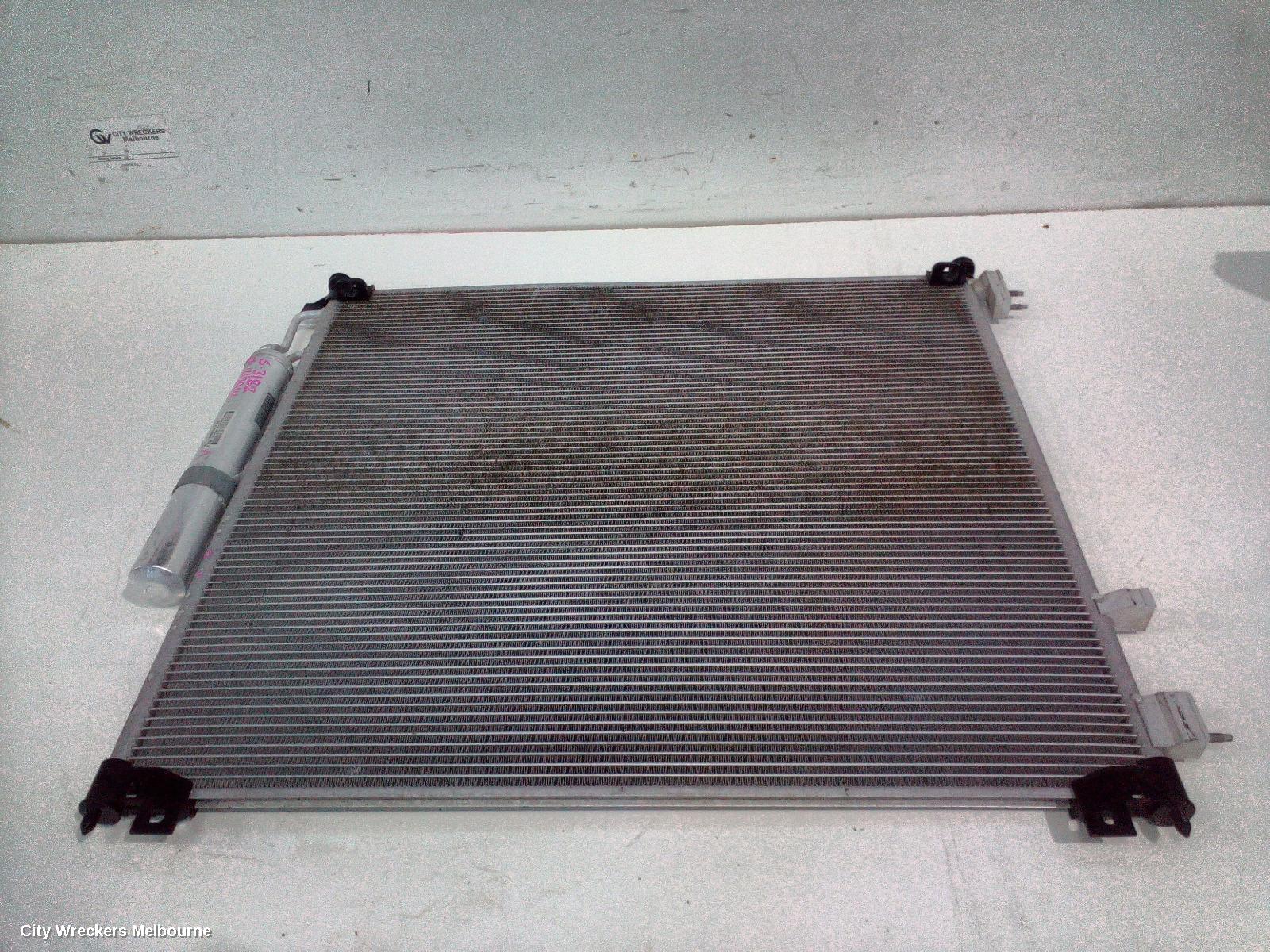 LAND ROVER DISCOVERY A/C CONDENSER, L462, 12/2016 ONWARDS