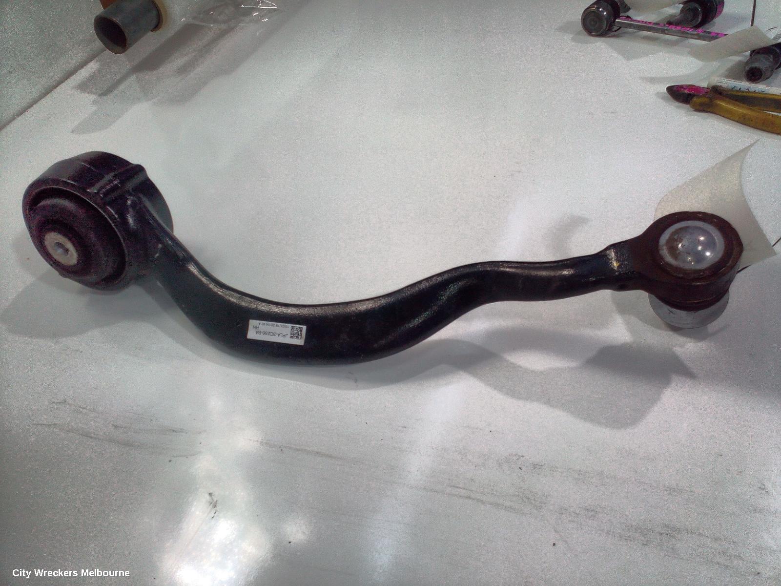 LAND ROVER DISCOVERY RIGHT FRONT LOWER CONTROL ARM, L462, FRONT, 12/2016 ONWARDS