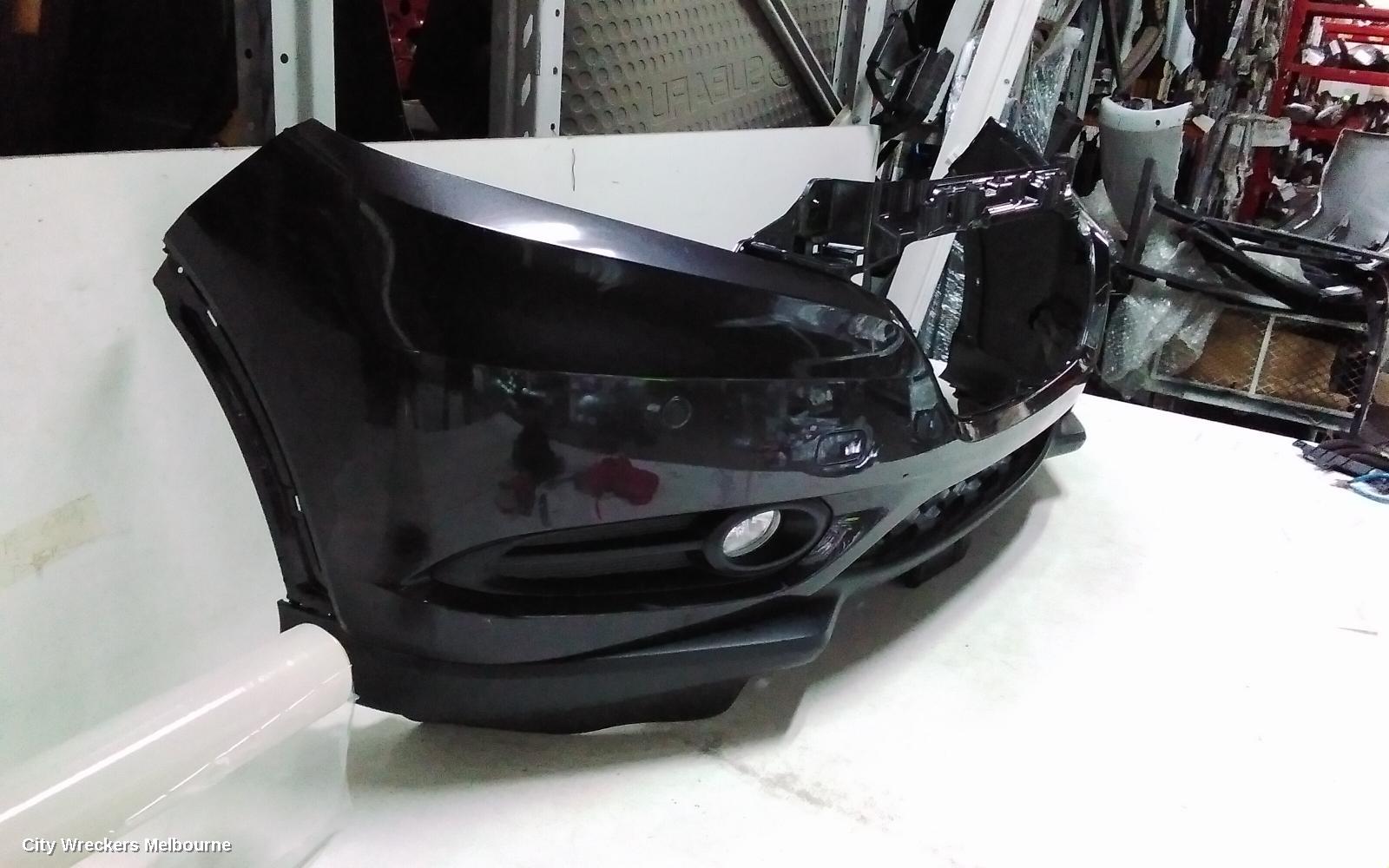HONDA HRV FRONT BUMPER, RU5, VTI-L, W/ PARK SENSORS TYPE, 12/2014 - 06/2018