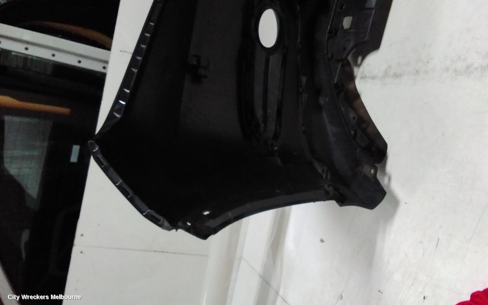 HONDA HRV FRONT BUMPER, RU5, VTI-L, W/ PARK SENSORS TYPE, 12/2014 - 06/2018