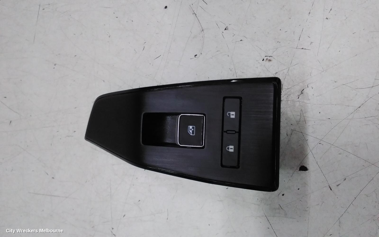 NISSAN XTRAIL PWR DR WIND SWITCH, T33, LH FRONT, W/ BLACK INSERT, 08/2022 ONWARDS