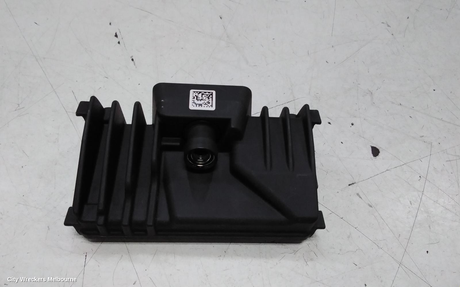 NISSAN XTRAIL REVERSE CAMERA, T33, FRONT CAMERA (WINDSCREEN MOUNTED), 08/2022 ONWARDS