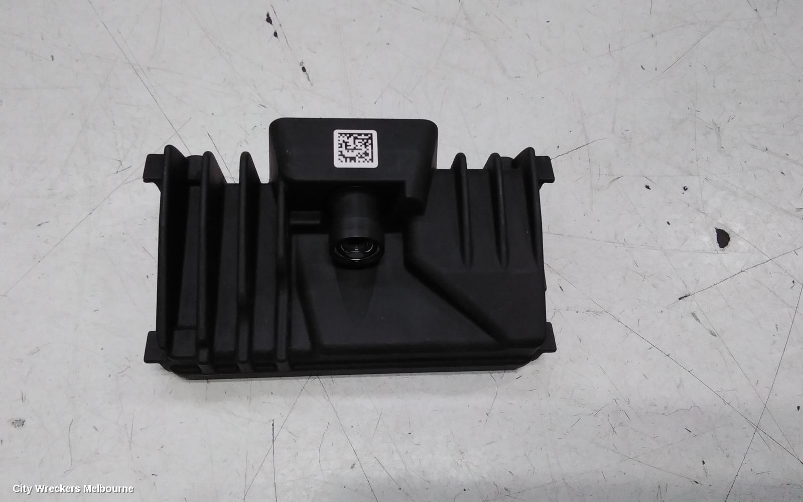 NISSAN XTRAIL REVERSE CAMERA, T33, FRONT CAMERA (WINDSCREEN MOUNTED), 08/2022 ONWARDS