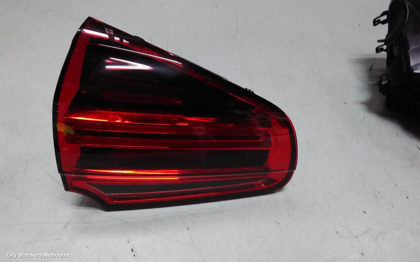 PORSCHE CAYENNE REAR GARNISH, TAILGATE LAMP (LH SIDE), TINTED TYPE, 92A, 11/2014 - 04/2018