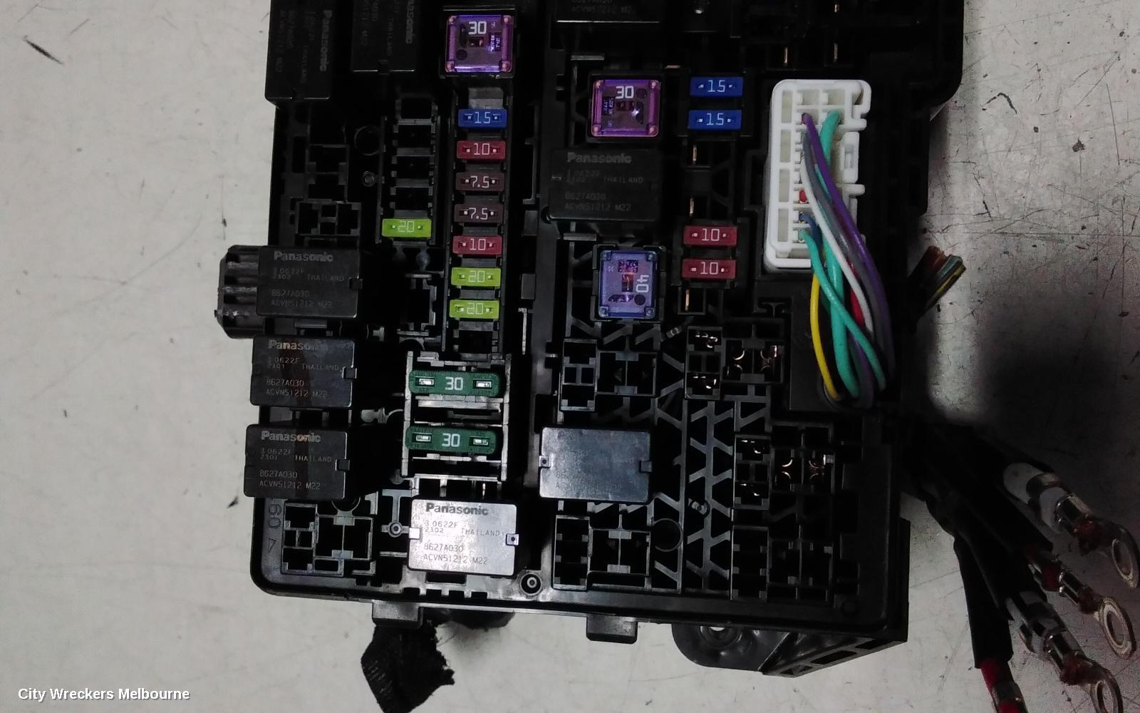 MITSUBISHI PAJERO FUSE BOX, ENGINE BAY, QE-QF, PAJERO SPORT, 10/2015 ONWARDS