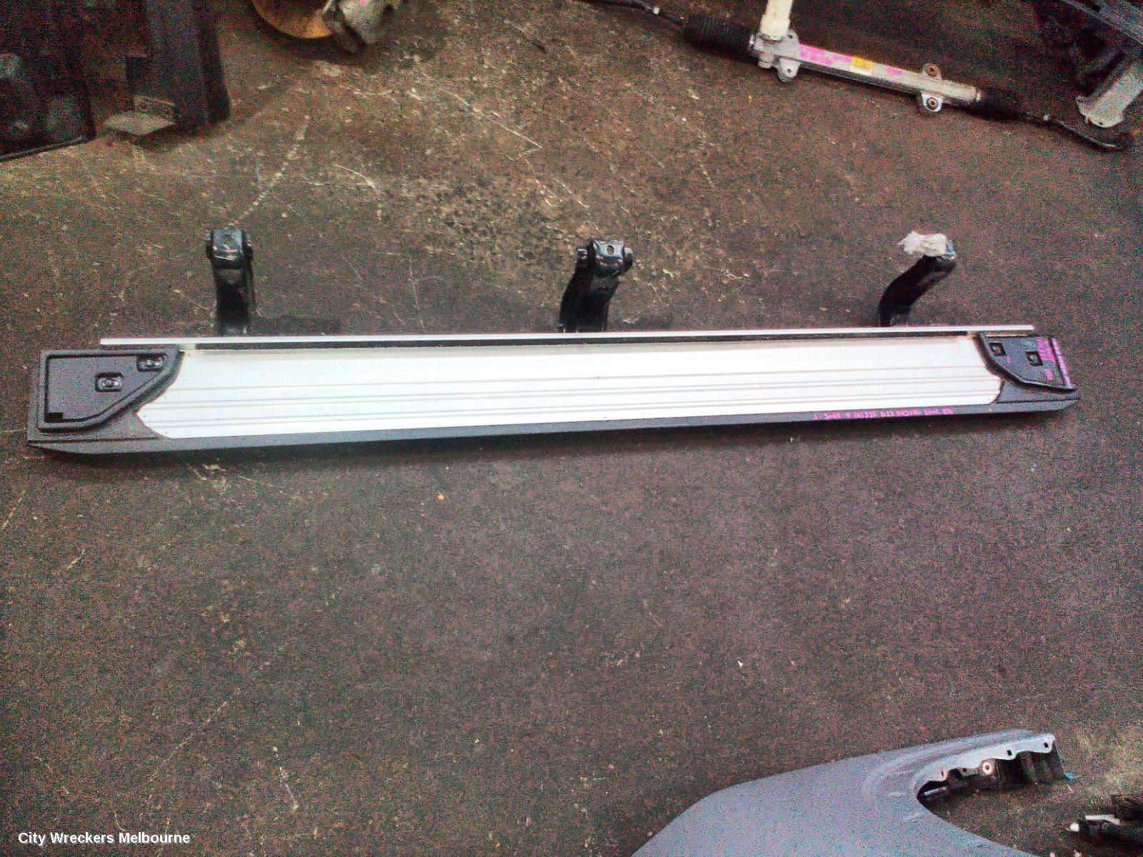 MITSUBISHI PAJERO SIDE STEP/SKIRT, QE-QF, PAJERO SPORT, STEP, RH SIDE, 10/2015 ONWARDS