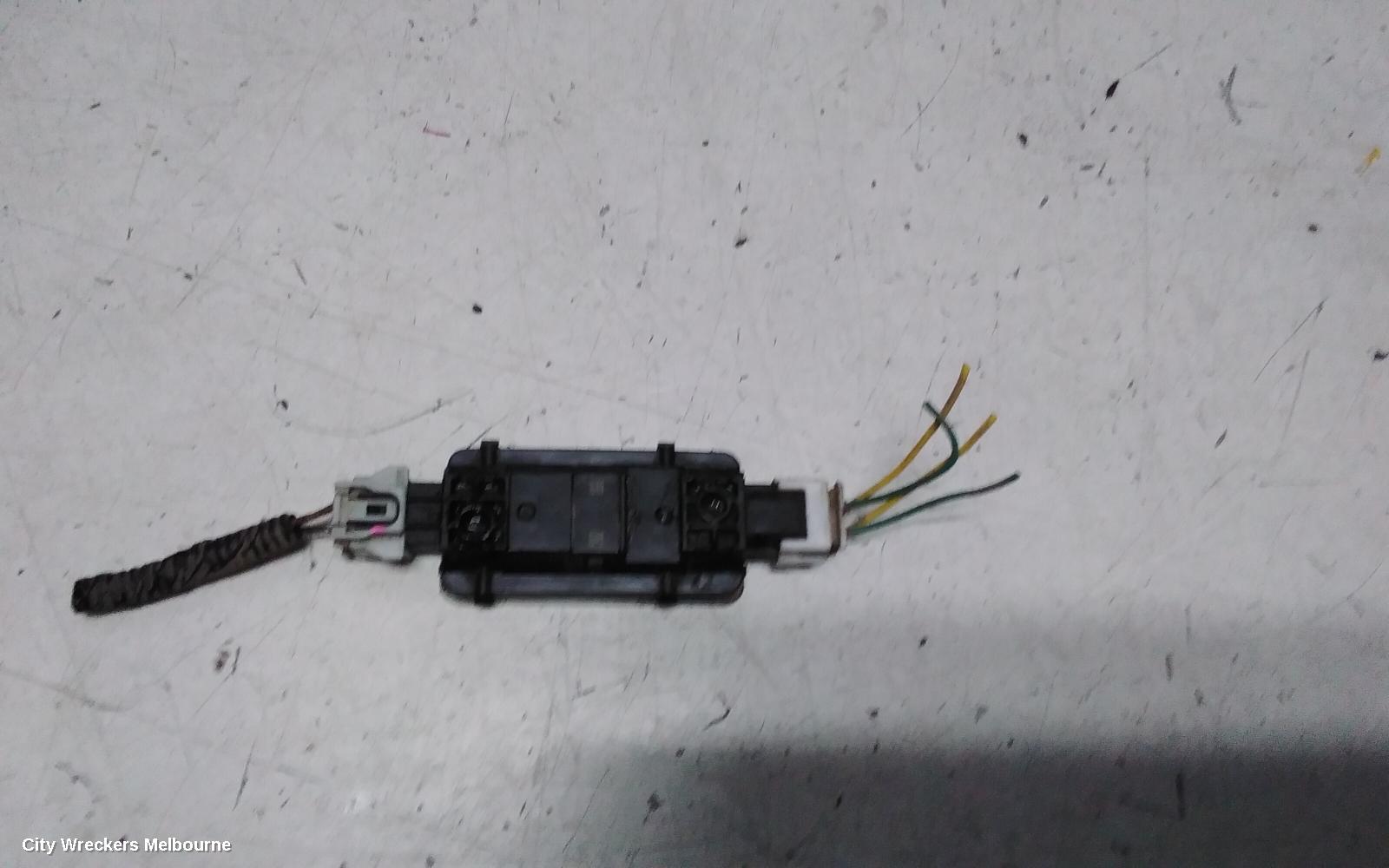 MITSUBISHI PAJERO, QE, PAJERO SPORT, 10/2015 ONWARDS, LHR BLIND SPOT MODULE  : 141344
