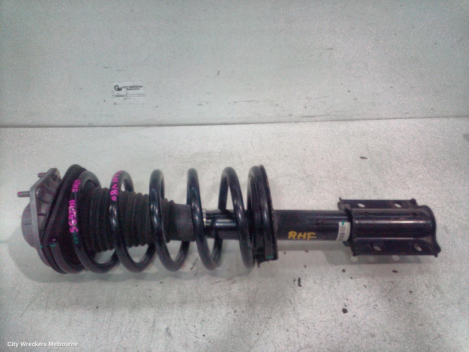 LDV V80 RIGHT FRONT STRUT, DIESEL, 2.5, VAN, 01/2013 - 12/2023