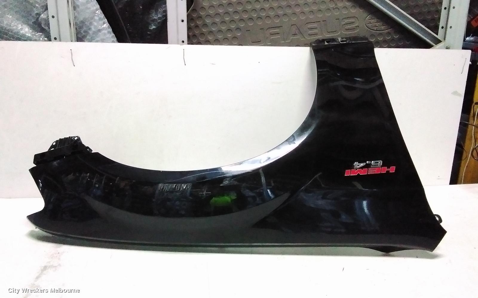 CHRYSLER 300C RIGHT GUARD, LX2, NON FLARE TYPE, 12/2011 - 12/2021