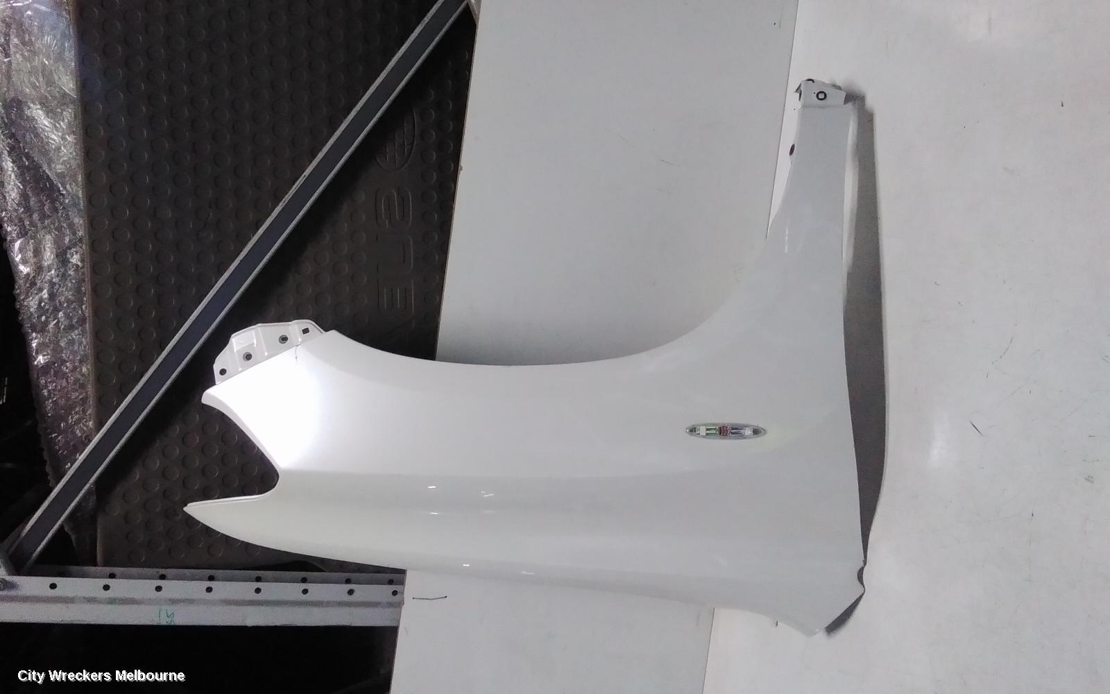 TOYOTA KLUGER RIGHT GUARD, GSU40-GSU45, 05/2007 - 07/2010