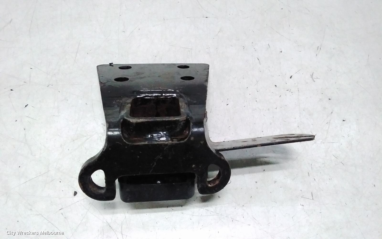 TOYOTA PRADO TOWBAR, GENUINE TYPE, 120 SERIES, 02/2003 - 10/2009