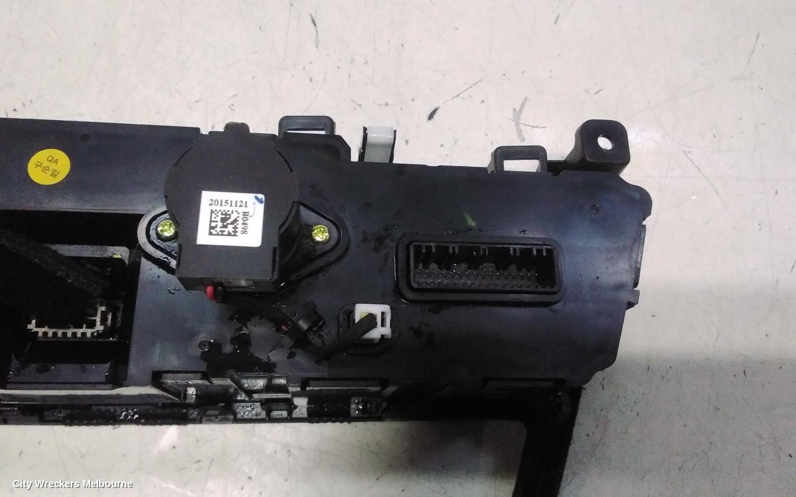 HYUNDAI GENESIS HEATER/AC CONTROLS, DH, 11/2014 - 01/2018