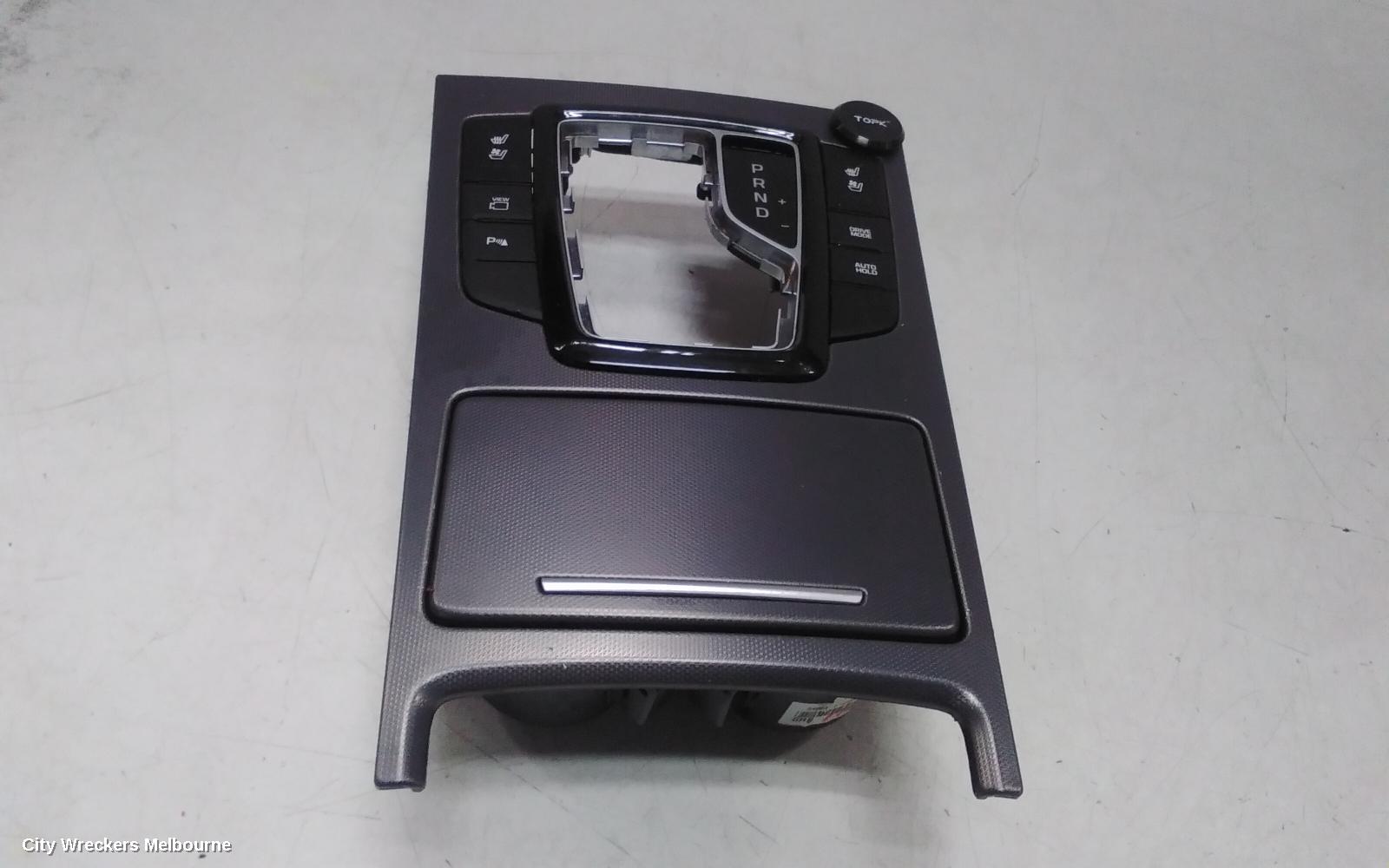 HYUNDAI GENESIS GEAR STICK/SHIFTER, DH, AUTO T/M, 11/2014 - 01/2018